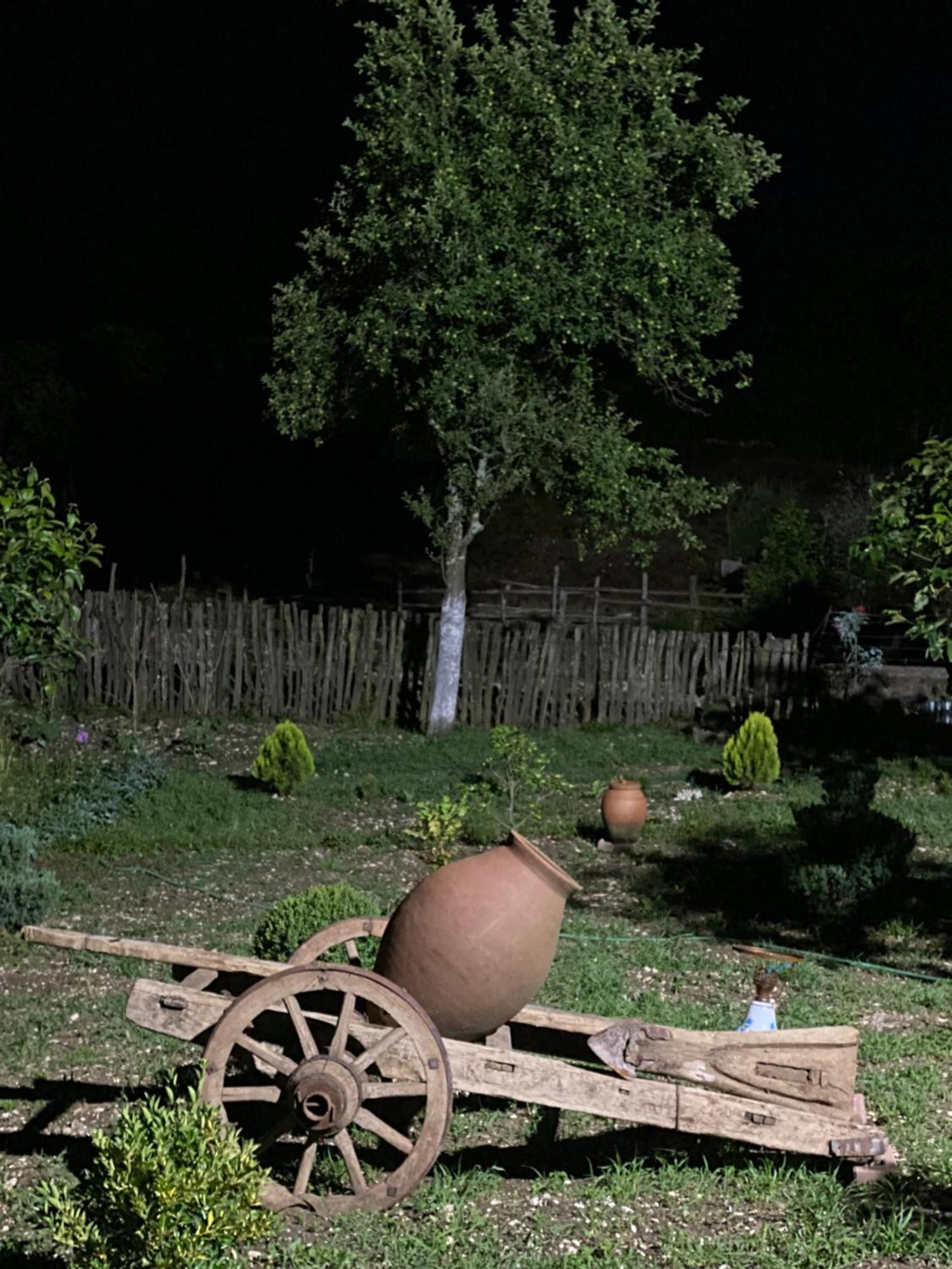 ホテル Kirta Gordi エクステリア 写真
